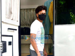 Photos: Riteish Deshmukh and Genelia Dsouza spotted in Bandra for a shoot
