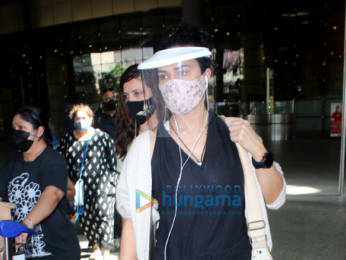 Photos: Sunny Leone, Preity Zinta, Rahul Vaidya and Disha Parmar snapped at the airport