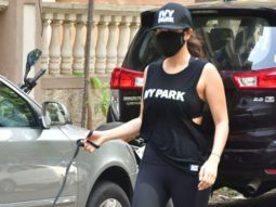 Sophie Choudry spotted at Bandra