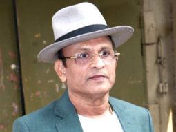 EXCLUSIVE: “2 Roti dete hai aur 20 photo khitchwate hai” – Annu Kapoor on people who are helping and who are not during the tough times of pandemic