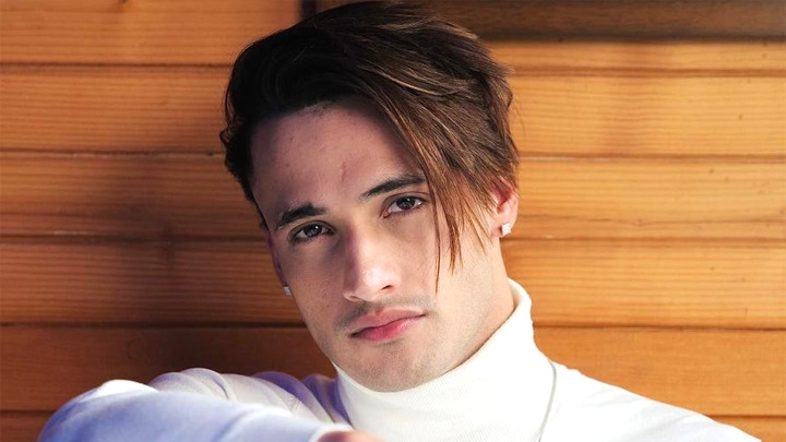 Asim Riaz EXCLUSIVE on Back To Start: “I just wanted to tell my STORY, it’s just little…” Asim Riaz EXCLUSIVE on Back To Start: “I just wanted to tell my STORY, it’s just little…”
