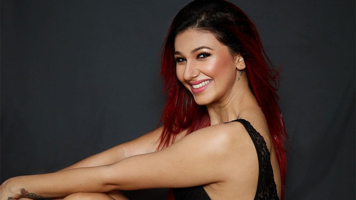 Jasleen Matharu: “A quality of Anup Jalota I’d love to see in my future husband is…”| Rapid Fire Jasleen Matharu: “A quality of Anup Jalota I’d love to see in my future husband is…”| Rapid Fire