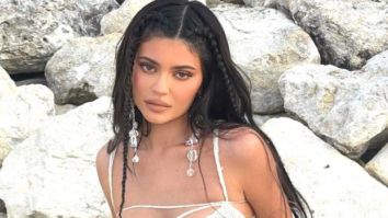 Kylie Jenner bares it all in risky woven dress, shares sultry pictures from her beach vacation