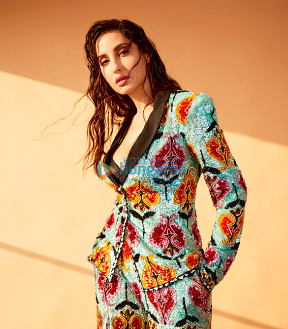 nora fatehi 8 11
