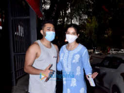Photos: Gauahar Khan and Zaid Darbar snapped in Andheri