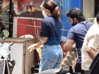 Photos: Jacqueline Fernandez snapped at clinic in Versova