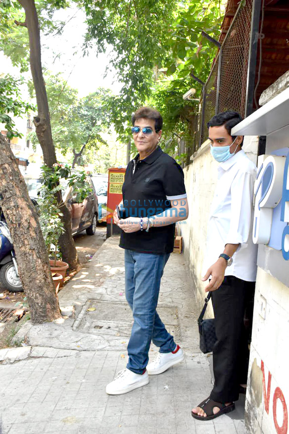 Photos: Jeetendra snapped at clinic in Juhu