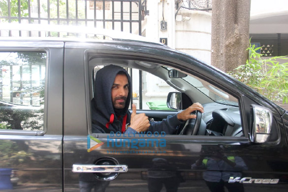 Photos: John Abraham spotted in Bandra Photos: John Abraham spotted in Bandra