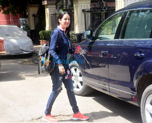 Photos: Kashmera Shah spotted in Bandra