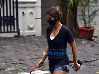 Photos: Malaika Arora spotted with her pet on a morning walk