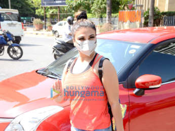 Photos: Rakhi Sawant snapped at a coffee shop in Andheri