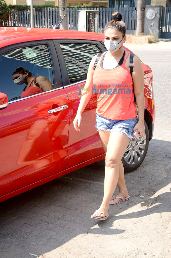 photos rakhi sawant snapped at a coffee shop in andheri 3 2