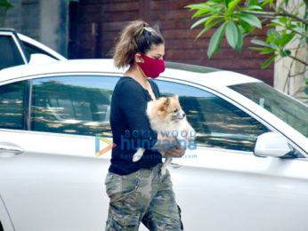 Photos: Raveena Tandon and husband spotted in Bandra