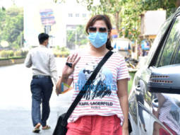 Photos: Richa Chadda snapped in Juhu