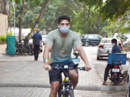 Photos: Saqib Saleem snapped cycling in Juhu