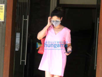 Photos: Shamita Shetty spotted at a clinic in Bandra