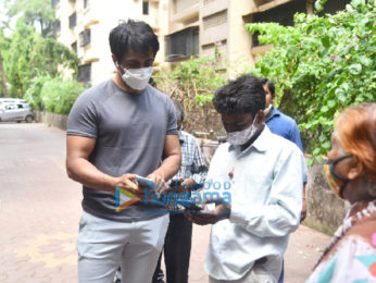 Photos: Sonu Sood snapped at his residence