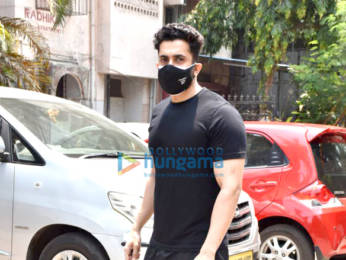 Photos: Sunny Singh Nijjar spotted at a clinic in Juhu