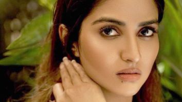 Pranutan Bahl’s soft glam look is perfect for the summer