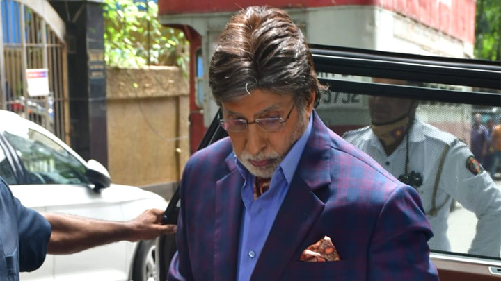 Amitabh Bachchan spotted on shoot in Bandra