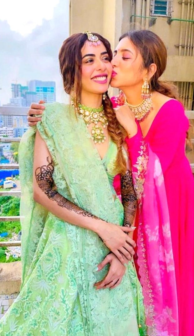 Divya Drishti actress Sana Sayyad stuns in green lehenga for her mehendi ceremony ahead of her wedding with Imaad Shamsi