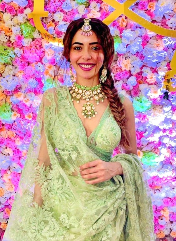 Divya Drishti actress Sana Sayyad stuns in green lehenga for her mehendi ceremony ahead of her wedding with Imaad Shamsi