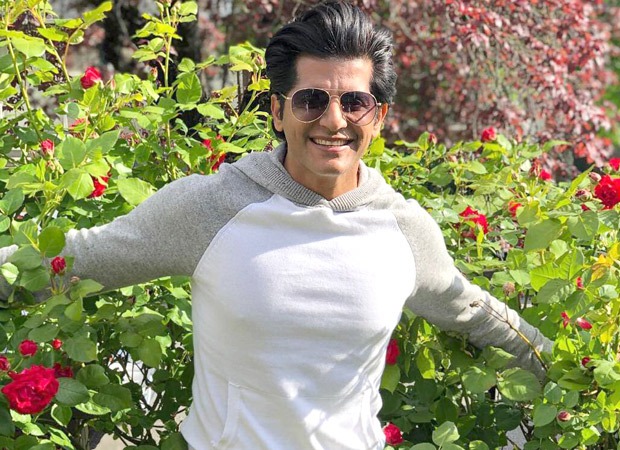 Kutub Minar, Karenvir Bohra plays a guy with a gigantic private part Kutub Minar, Karenvir Bohra plays a guy with a gigantic private part