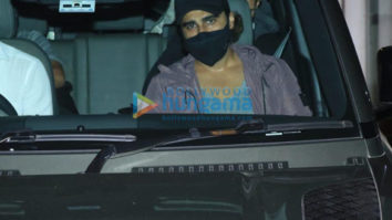 Photos: Arjun Kapoor snapped at a gym in Bandra