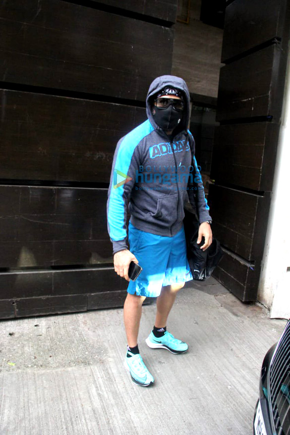 photos emraan hashmi spotted at gym in bandra 1 3