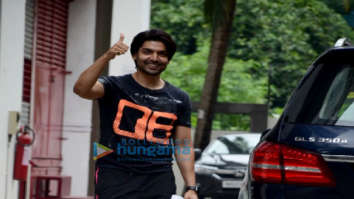 Photos: Gurmeet Choudhary snapped at T-series office