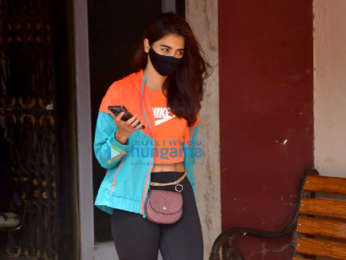 Photos: Janhvi Kapoor and Pooja Hegde spotted at pilates studio