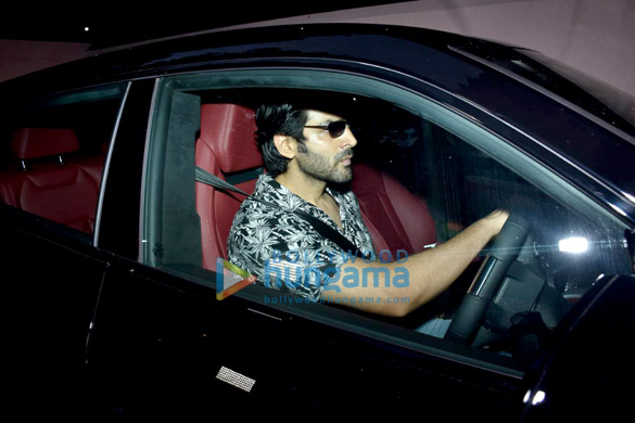 photos kartik aaryan snapped at sanjay leela bhansalis office 3 2