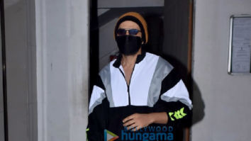 Photos: Kartik Aaryan snapped at a dance class in Andheri