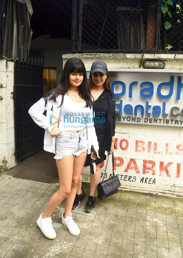 photos mahima choudhary snapped with her daughter at a clinic in juhu 4