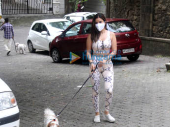 Photos: Malaika Arora and Sophie Choudry spotted in Bandra