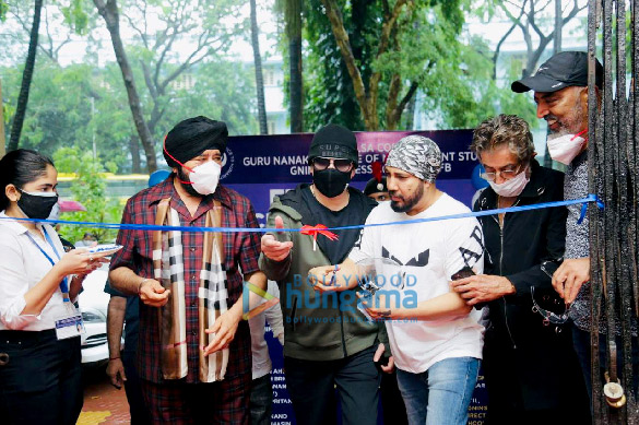 photos mika singh shakti kapoor and others overlook vaccination of 2000 people 3