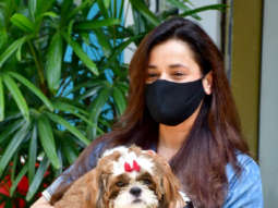 Photos: Neelam Kothari spotted at a pet store