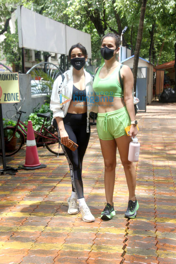 Photos: Neha Sharma and Aisha Sharma spotted in Bandra Photos: Neha Sharma and Aisha Sharma spotted in Bandra