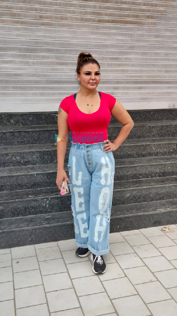 photos rakhi sawant snapped at the gym 3 4