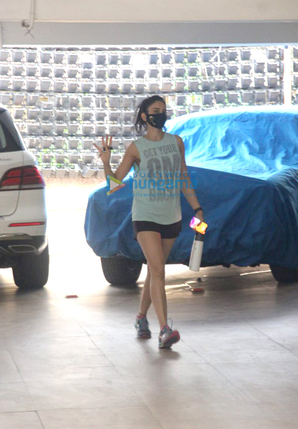 photos rakul preet singh spotted in bandra 2 11