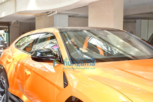 photos ranveer singh spotted in bandra in his new car 4