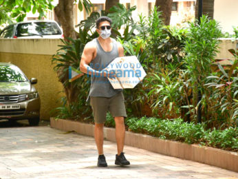 Photos: Saqib Saleem spotted in Bandra