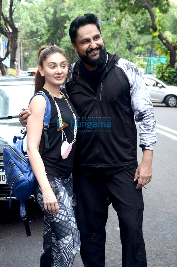 photos shefali jariwala parag tyagi and naina singh snapped at the gym 1