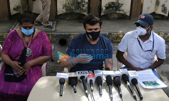 photos sonu nigam niharica raizada snapped at bmcs be a tree parent mega vriksha campaign 4