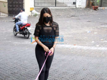 Photos: Sophie Choudry spotted in Bandra