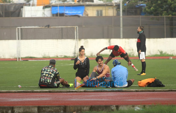Photos: Tiger Shroff, Disha Patani, Ranbir Kapoor, Arjun Kapoor and others snapped during a football match practice Photos: Tiger Shroff, Disha Patani, Ranbir Kapoor, Arjun Kapoor and others snapped during a football match practice