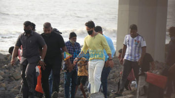 Photos: Tiger Shroff and Jackky Bhagnani snapped in town after shoot