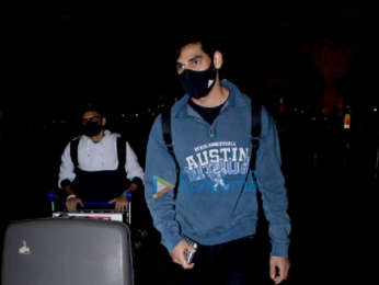 Photos: Urvashi Rautela and Ahan Shetty snapped at the airport