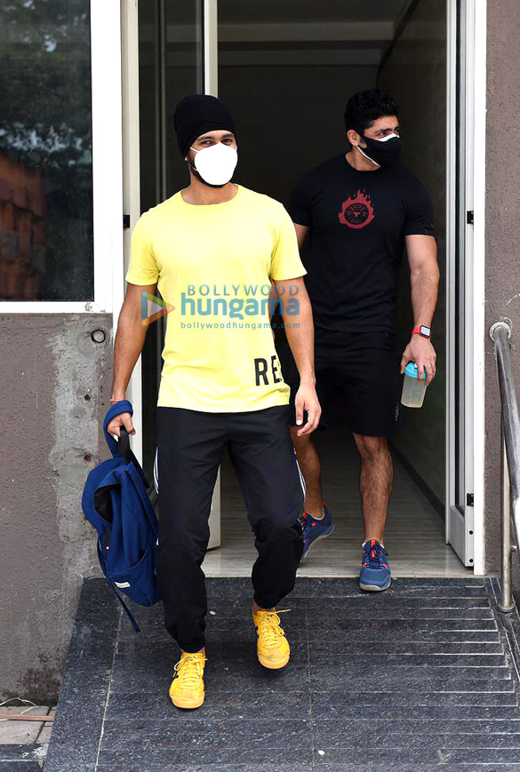 Photos: Vicky Kaushal and Sunny Kaushal snapped at the gym