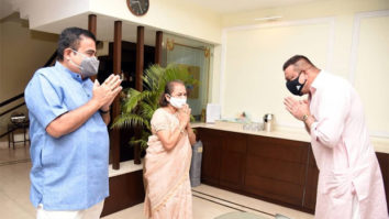 Sanjay Dutt pays a visit to Union Minister Nitin Gadkari; shares the glimpse on Instagram Sanjay Dutt pays a visit to Union Minister Nitin Gadkari; shares the glimpse on Instagram